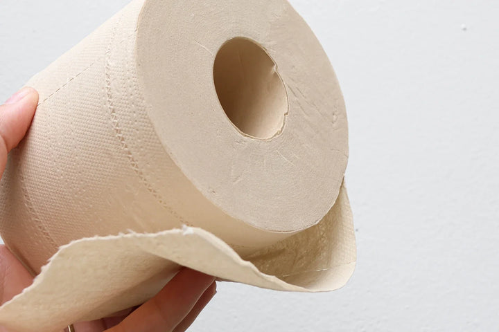 Wc papier feiten - stapel toiletpapier rollen